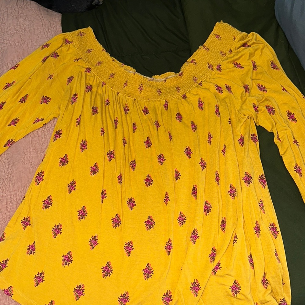 Old Navy Off Shoulder Blouse
